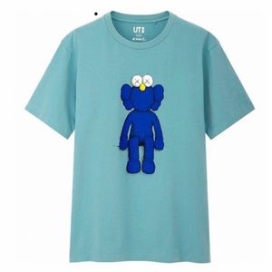 Kaws x Uniqlo T-Shirt